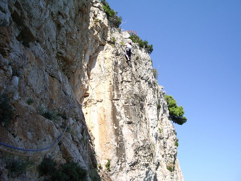 21_hellza086.jpg